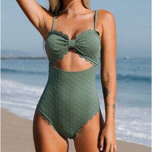 Cupshe Women's Analia Scalloped Trim Cut-out One Piece Swimsuit Green
